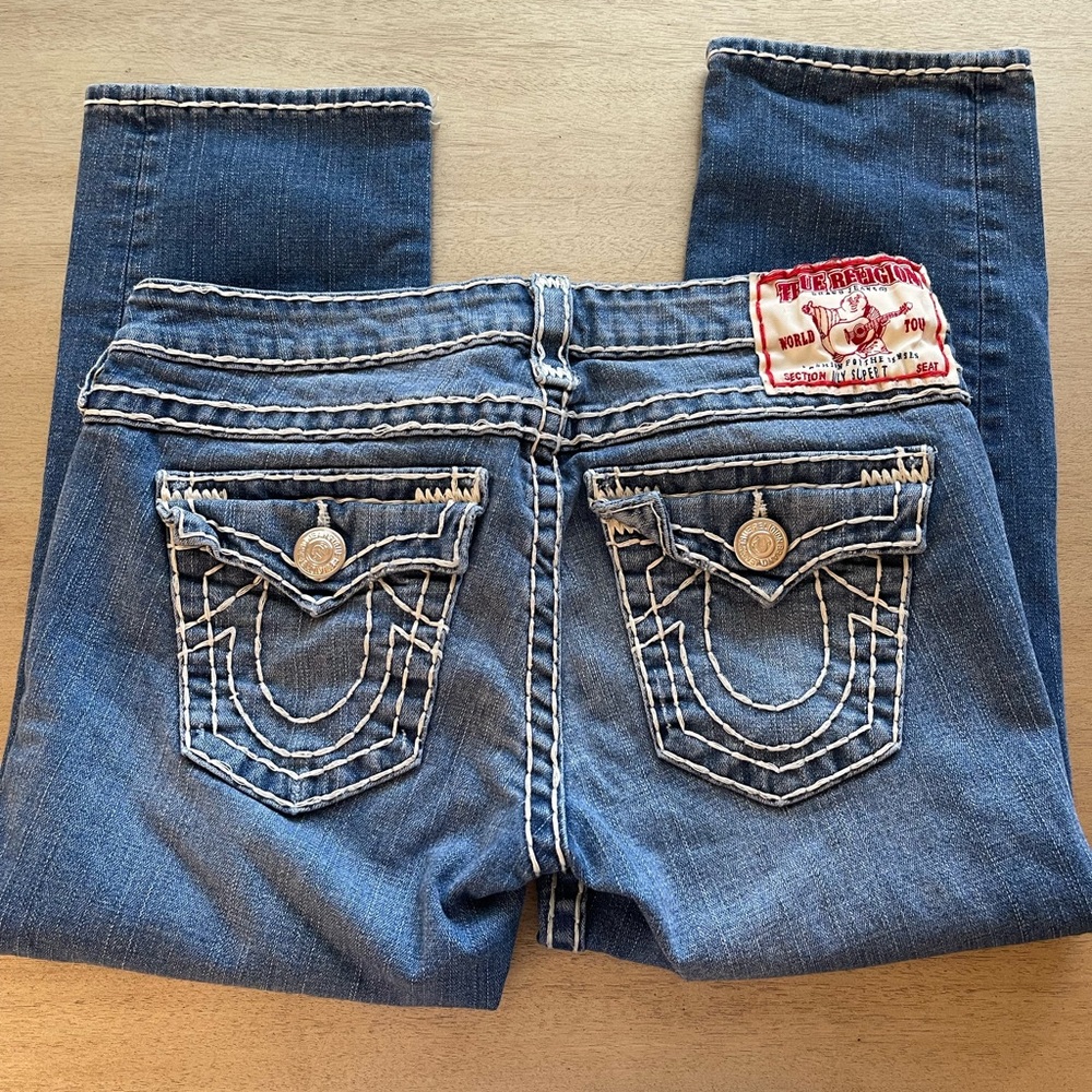 True Religion Women's Blue Capri Jeans